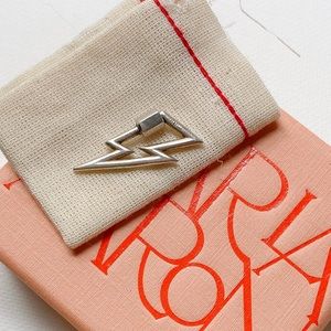 Marla Aaron Boltlock